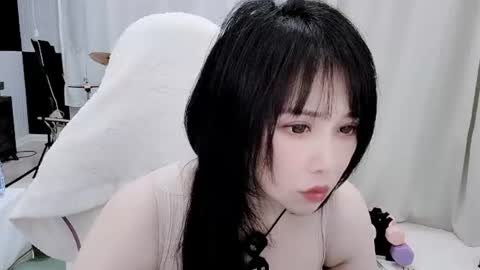 Snapshot of zhen0 chatting on June 16, 2026, 6:05 am zhen online show from June 16, 2026, 6:05 am