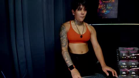 Snapshot of zhoestrong chatting on November 14, 2025, 9:13 pm zhoestrong online show from November 14, 2025, 9:13 pm