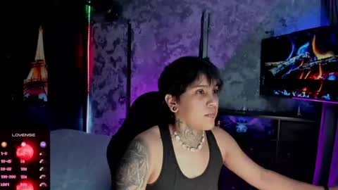 zhoestrong online show from July 25, 2026, 11:13 pm
