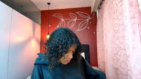 Zia Green online show from December 7, 2024, 11:07 am