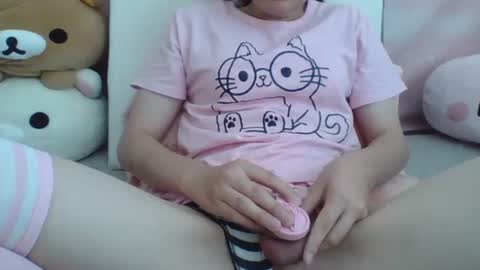 Snapshot of ziacristal chatting on September 29, 2025, 10:14 pm ziacristal online show from September 29, 2025, 10:14 pm