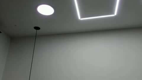 zia online show from November 10, 2025, 11:31 am