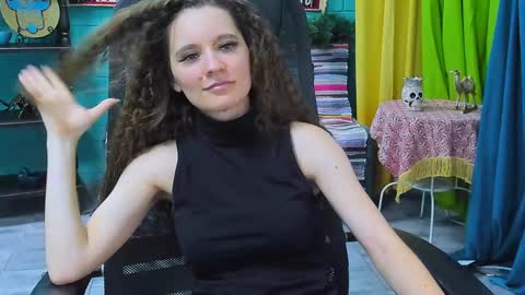zianichols online show from January 22, 2025, 7:13 pm