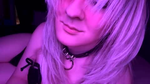 Snapshot of zielloos chatting on January 6, 2025, 6:58 am Zielloos online show from January 6, 2025, 6:58 am