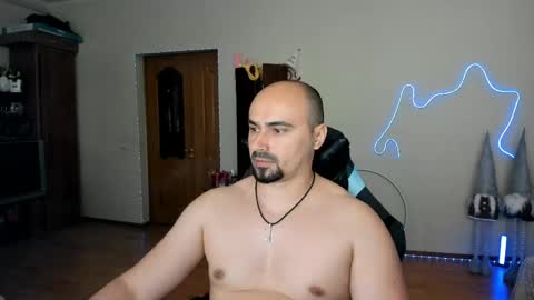 Ziesh online show from May 9, 2026, 9:47 am