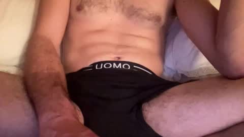 Snapshot of zillainpuglia chatting on November 1, 2025, 6:32 pm Incontrami online show from November 1, 2025, 6:32 pm