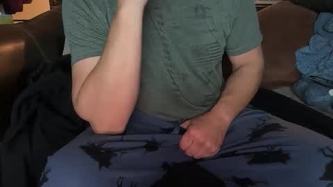 Snapshot of zimmy22 chatting on January 8, 2026, 11:45 am Zimmy22 online show from January 8, 2026, 11:45 am