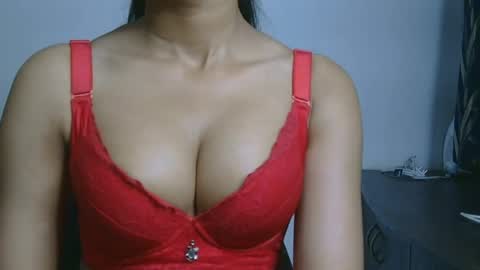 Snapshot of ziyaa_1 chatting on July 2, 2026, 3:56 am Ziyaa online show from July 2, 2026, 3:56 am