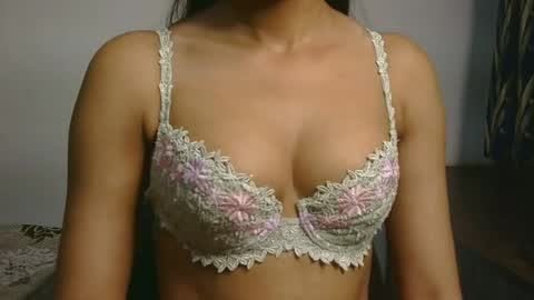 Snapshot of ziyaa_1 chatting on July 7, 2026, 3:53 am Ziyaa online show from July 7, 2026, 3:53 am