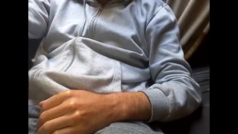 zizi36 online show from September 18, 2025, 10:50 am