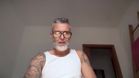 zkopa69 online show from October 23, 2025, 2:05 pm