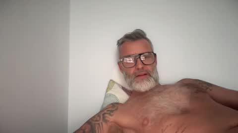 zkopa69 online show from November 5, 2025, 3:34 pm