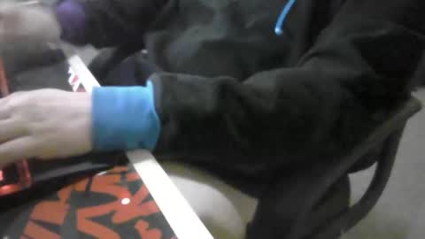 Snapshot of zkraston11 chatting on December 19, 2024, 12:45 am zkraston11 online show from December 19, 2024, 12:45 am