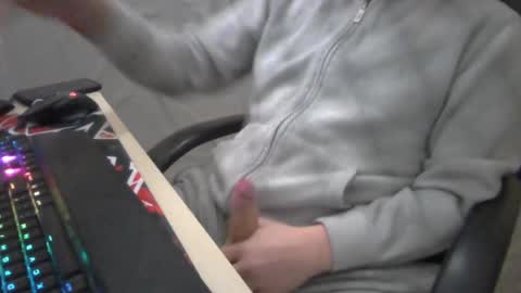 Snapshot of zkraston11 chatting on March 11, 2025, 11:15 pm zkraston11 online show from March 11, 2025, 11:15 pm