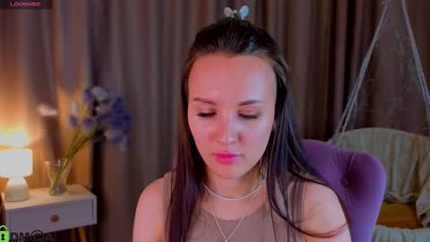 Snapshot of zlata__fox chatting on September 18, 2025, 3:36 pm Zlata  Mon Tue Thu Fri Sun Sa GMT 3 0000pm - 0600pm  online show from September 18, 2025, 3:36 pm