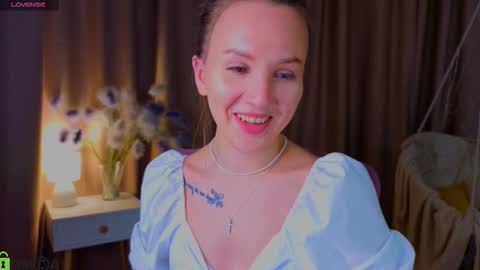 Snapshot of zlata__fox chatting on September 20, 2025, 3:46 pm Zlata  Mon Tue Thu Fri Sun Sa GMT 3 0000pm - 0600pm  online show from September 20, 2025, 3:46 pm