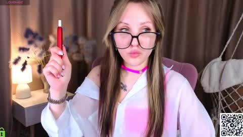 Zlata  Mon Tue Thu Fri Sun Sa GMT 3 0000pm - 0600pm  online show from February 9, 2026, 7:34 am