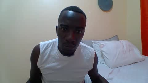 Zlatann2012 online show from November 11, 2025, 11:43 am