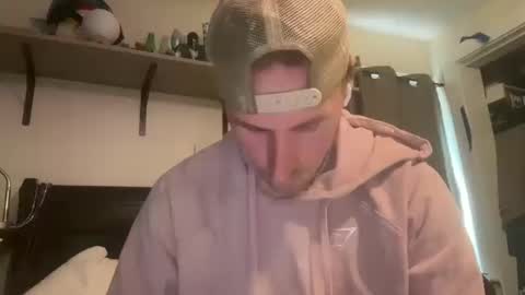 Snapshot of zmac0214 chatting on October 14, 2025, 7:03 pm Gregm0419 online show from October 14, 2025, 7:03 pm