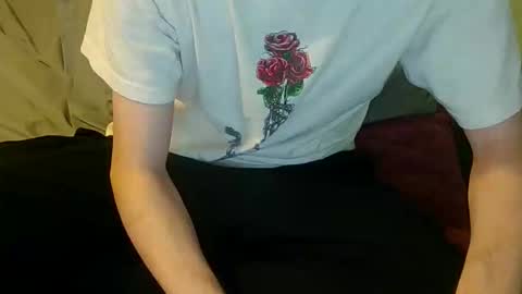 Snapshot of znda2002 chatting on March 3, 2026, 3:12 am znda2002 online show from March 3, 2026, 3:12 am