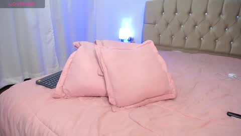 ZOEE online show from January 21, 2025, 2:33 am