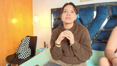 Zoe and dylan  online show from February 9, 2026, 12:42 pm