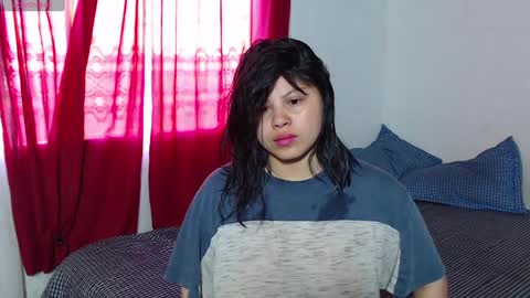 Zoe Bronw online show from December 19, 2024, 11:50 am