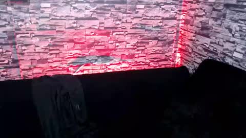 Zoe Bronw online show from March 16, 2026, 10:08 am