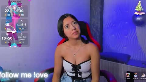 Z O E online show from November 28, 2025, 7:49 pm