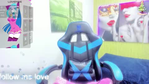 Z O E online show from December 4, 2025, 9:56 pm