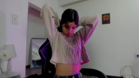 zoe_dear online show from April 21, 2026, 10:12 pm