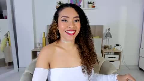 Zoe Gruber online show from May 1, 2026, 11:31 pm