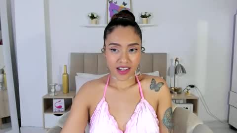 Zoe Gruber online show from May 15, 2026, 11:01 pm