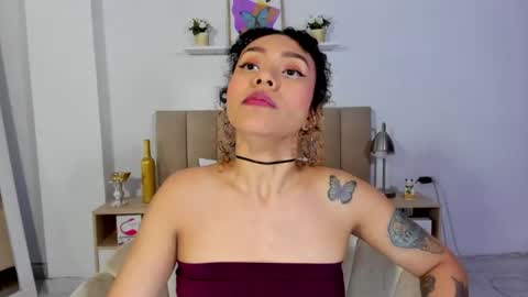 Zoe Gruber online show from July 24, 2026, 12:30 am