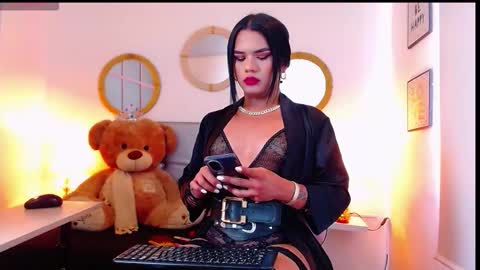 zoe_hecate online show from September 28, 2025, 6:24 pm