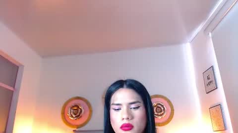 zoe_hecate online show from June 16, 2026, 6:43 pm