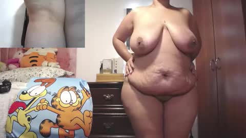 zoe hotxxx online show from March 10, 2026, 2:27 am