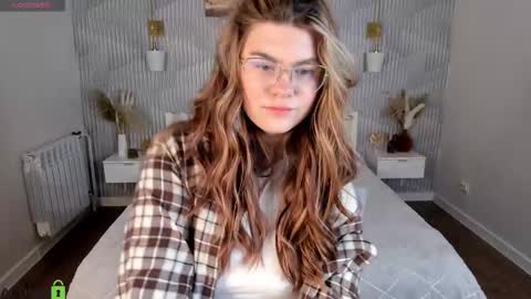 Zoe online show from February 16, 2026, 6:31 am