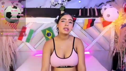 Snapshot of zoe_johnsonn1 chatting on June 23, 2026, 9:35 pm Zoey online show from June 23, 2026, 9:35 pm