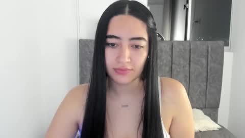 Snapshot of zoe_jones7 chatting on September 23, 2025, 3:42 am zoe_jones7 online show from September 23, 2025, 3:42 am