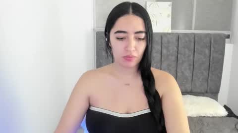 Snapshot of zoe_jones7 chatting on October 10, 2025, 3:49 am zoe_jones7 online show from October 10, 2025, 3:49 am