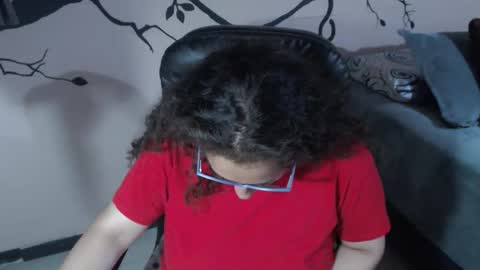 Zoe Koller online show from October 9, 2025, 10:52 pm