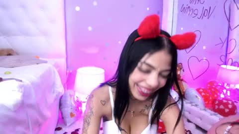 Snapshot of zoe_kravitx chatting on February 15, 2025, 10:33 am CAMILA online show from February 15, 2025, 10:33 am