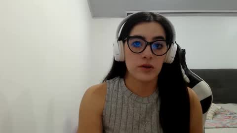 Zoe online show from January 19, 2026, 4:16 am