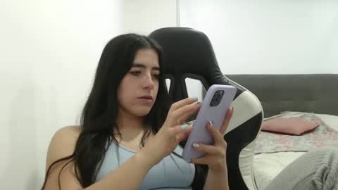 Zoe online show from February 25, 2026, 5:50 am