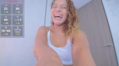 zoe online show from November 22, 2025, 8:19 pm