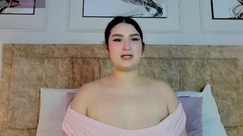 Snapshot of zoe_moon__ chatting on April 15, 2026, 11:50 am zoe_moon__ online show from April 15, 2026, 11:50 am