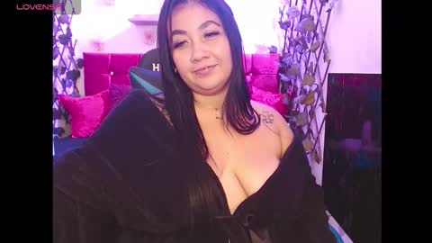 Snapshot of zoe_naughty22 chatting on February 21, 2026, 5:41 am zoe_naughty22 online show from February 21, 2026, 5:41 am