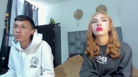 She Zoe He Painn online show from September 26, 2025, 5:39 pm