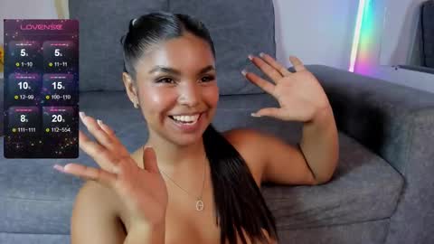 Snapshot of zoe_roux210949 chatting on February 3, 2025, 2:03 am Zoe online show from February 3, 2025, 2:03 am